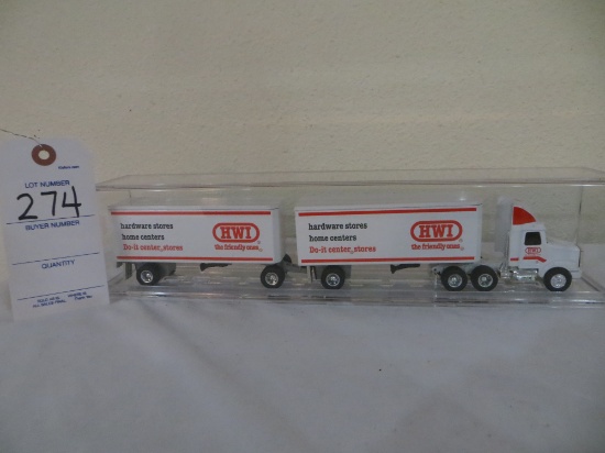 HWI Semi day cab with pup trailers in plastic case