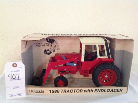 Ertl International 1586 Tractor with End Loader