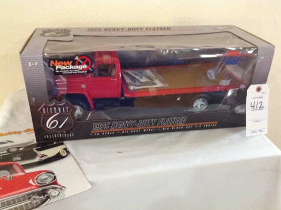 Highway 61 Collectibles Chevy C65 1975 Heavy-Duty Flatbed and 2004 Hobby Di