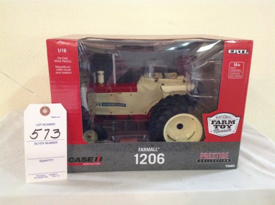 Etrl Farmall 1206 Prestige Collection with windbreaker