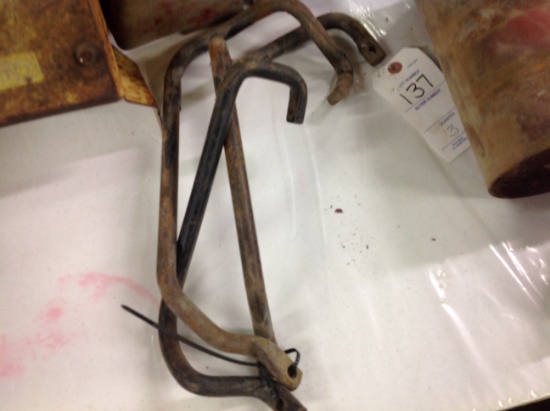 3 grab handles