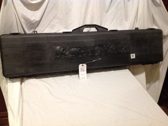 Hard shot gun carrying case  51" x 18"