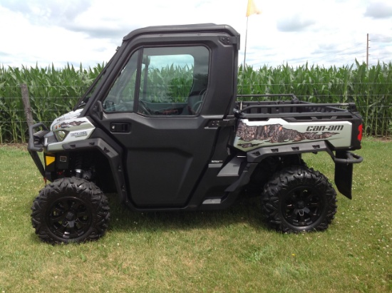 2021 Silver Defender Limited Can Am, less than 1500 miles & 83.4 hrs, numerous additions added to it