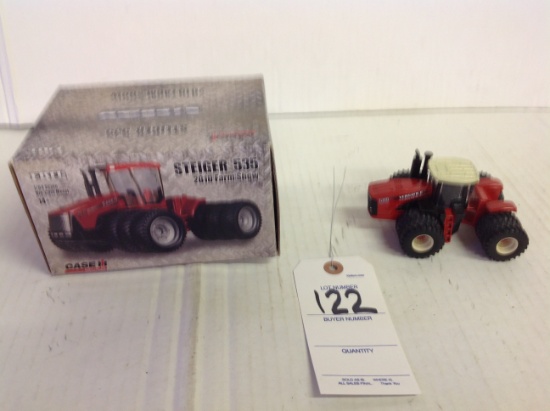 535 Steiger 2010 Farm Show w/500 Versatile  1/64 scale
