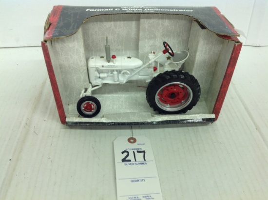 Farmall C White Demonstrator tractor   Collector Edition