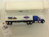 Kinze Peterbilt Semi