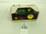 John Deere 2640  Special Edition  Dyersville  