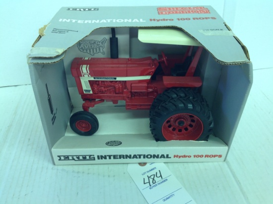 International Hydro 100 ROPS