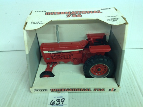 International 756 tractor