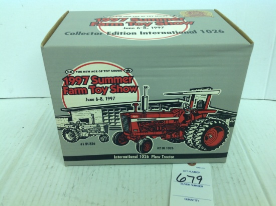 1997 Summer Toy Show International 1026 Plow Tractor