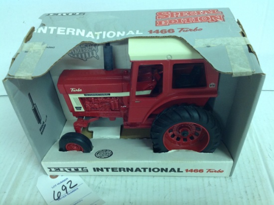International 1466 Turbo