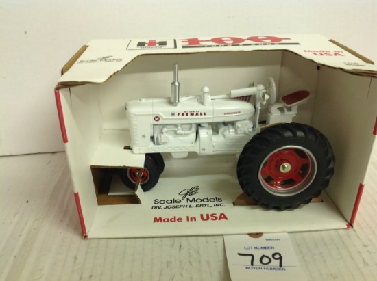 Farmall M White Demonstrator