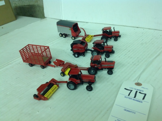1/64 scale tractors -4 tractors with chopper and box, round baler, baler an