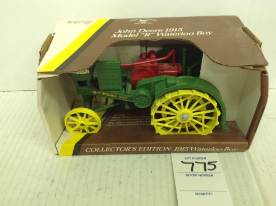 John Deere 1915 Model "R" Waterloo Boy Collectors Edition tractor