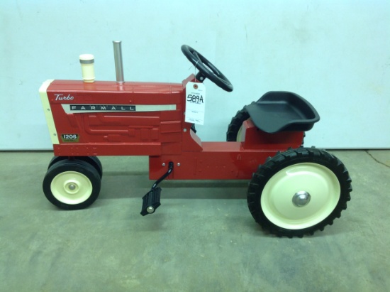 Farmall 1206 pedal w/Turbo