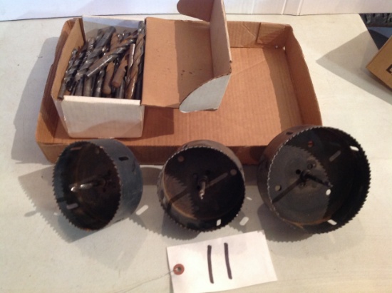 hole saw's  4" & 5" w/box of drill bites
