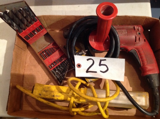 Milwaukee drill, light and bit's  1/2" 1/16"