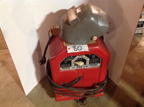Lincoln 225 AMP ark welder  Must pick up