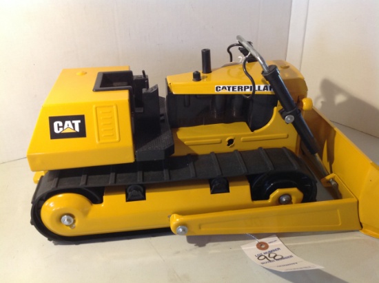 Tonka Caterpillar Bulldozer - mint condition