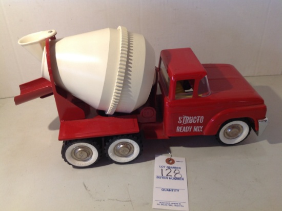 Structo Cement mixing truck