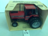 IH 5288 w/cab & duals, Ertl