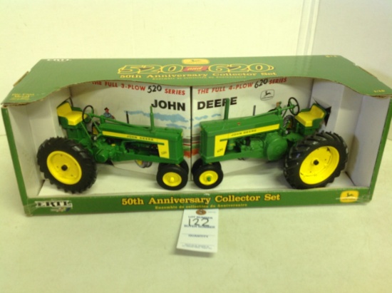 John Deere 520 & 620 50th Anniversary Collector Set mint