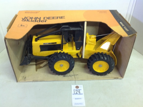 John Deere Skidder NIB 1/16 scale "Blueprint Replica