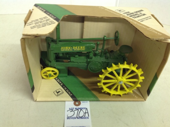 John Deere General Purpose tractor on steel, NIB