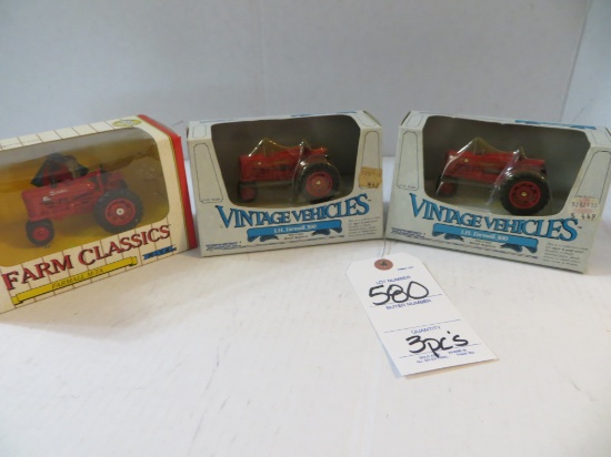 3 pieces, Ertl Farmall M-TA Farm Classics Tractor, Vintage Vehicles I.H. Fa