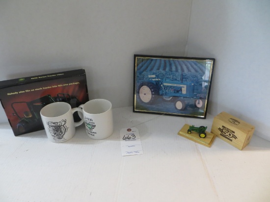 John Deere 5 pieces, 1 picture, 2 mugs, 4000 series tractor video, and Ertl