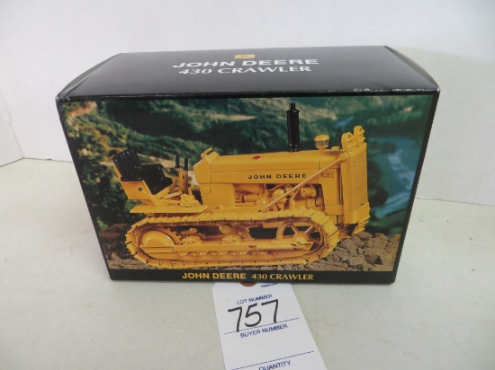 John Deere 430,  National Toy Truck'N Construction show