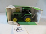 John Deere Utility Tractor 1/32 scale