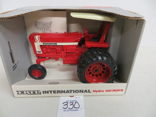International Hydro 100 Rops w/duals, Special Edition tractor