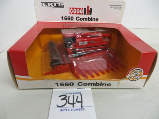 International 1660 Combine, small tear in box 1/64 Scale