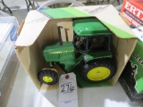 John Deere Utility Tractor w/MFD, mint