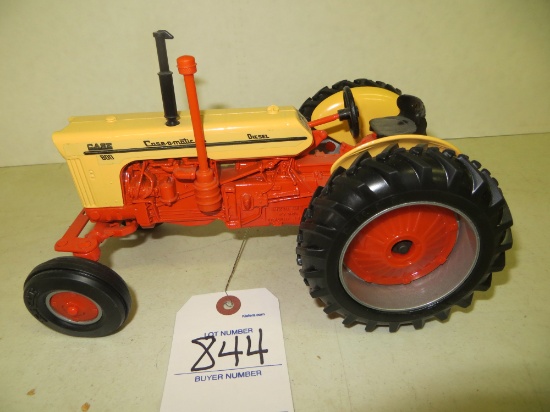 Case 800 Diesel Case-o-matic, National Farm Toy Museum 1990