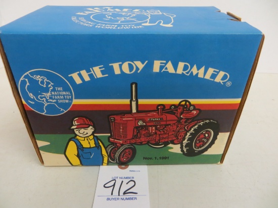 Farmall M-TA, 1991 Toy Farmer tractor