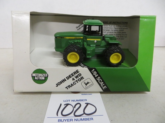 John Deere 4WD 8850 w/motorized action