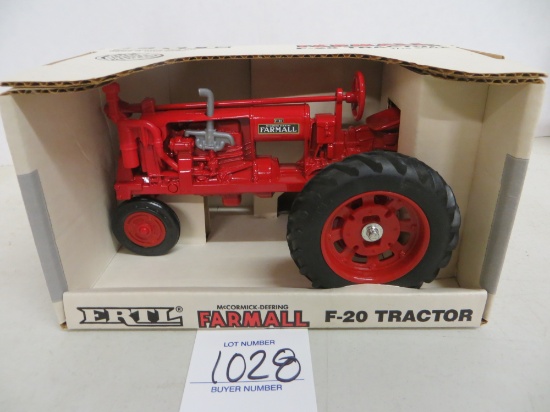 Farmall F-20 tractor, Ertl mint