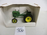 John Deere LA tractor, Official 1992 Great American Toy Show, CE