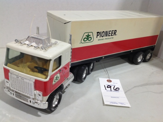 TOY AUCTION