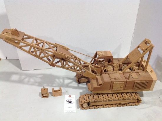 wood high capacity crane, w/moving parts