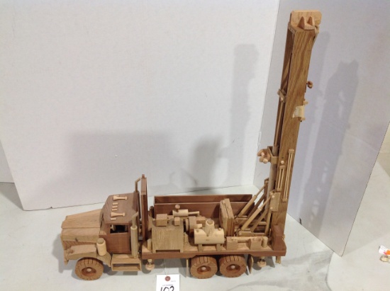 wood well drilling rig w/moving parts, mint, rare