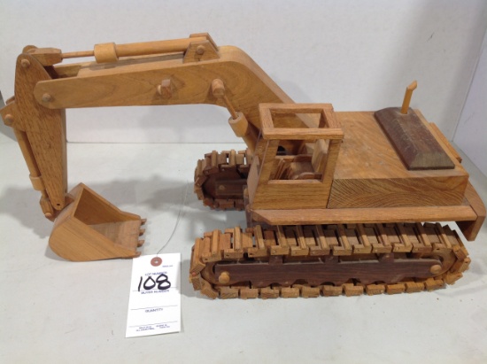 Excavator w/ moving arm and bucket, wood