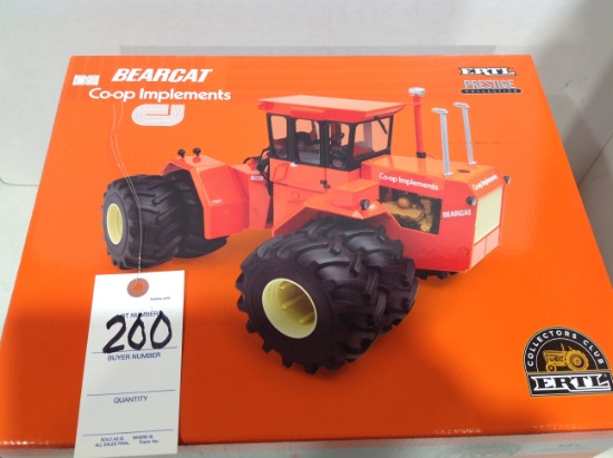 Bearcat Co-op Implements, Prestige Collection 1 of 750, Ertl Collectors Club, 1/16 Scale