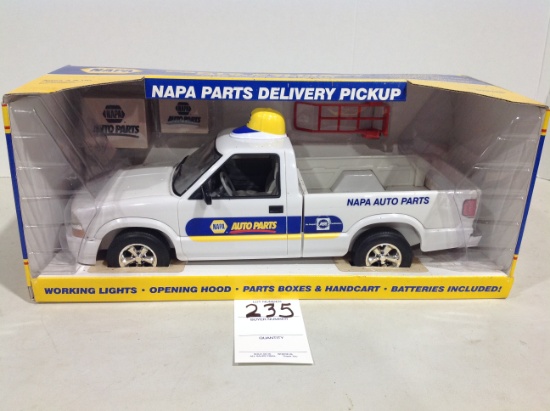 2005 Exclusive NAPA Parts Delivery Pickup Truck