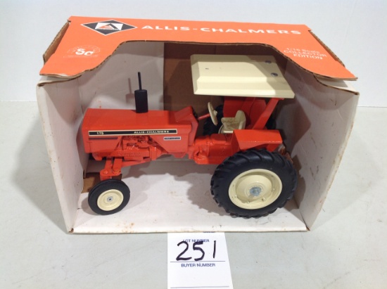 Allis Chalmers 175, 1993 Crossroads tractor, USA