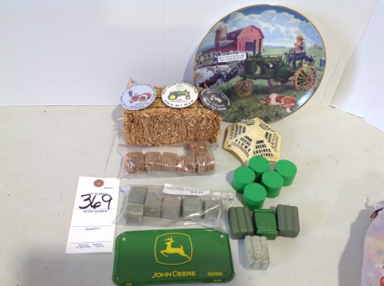 Day's of Splendor plate, bale straw & round bales