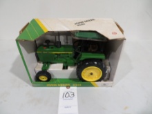 John Deere 4040, Ertl, 1/16 scale
