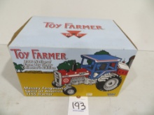 Massey Ferguson 1155 Spirit of Amereica tractor, Toy Farmer 2000 NFTS, Collector Edition